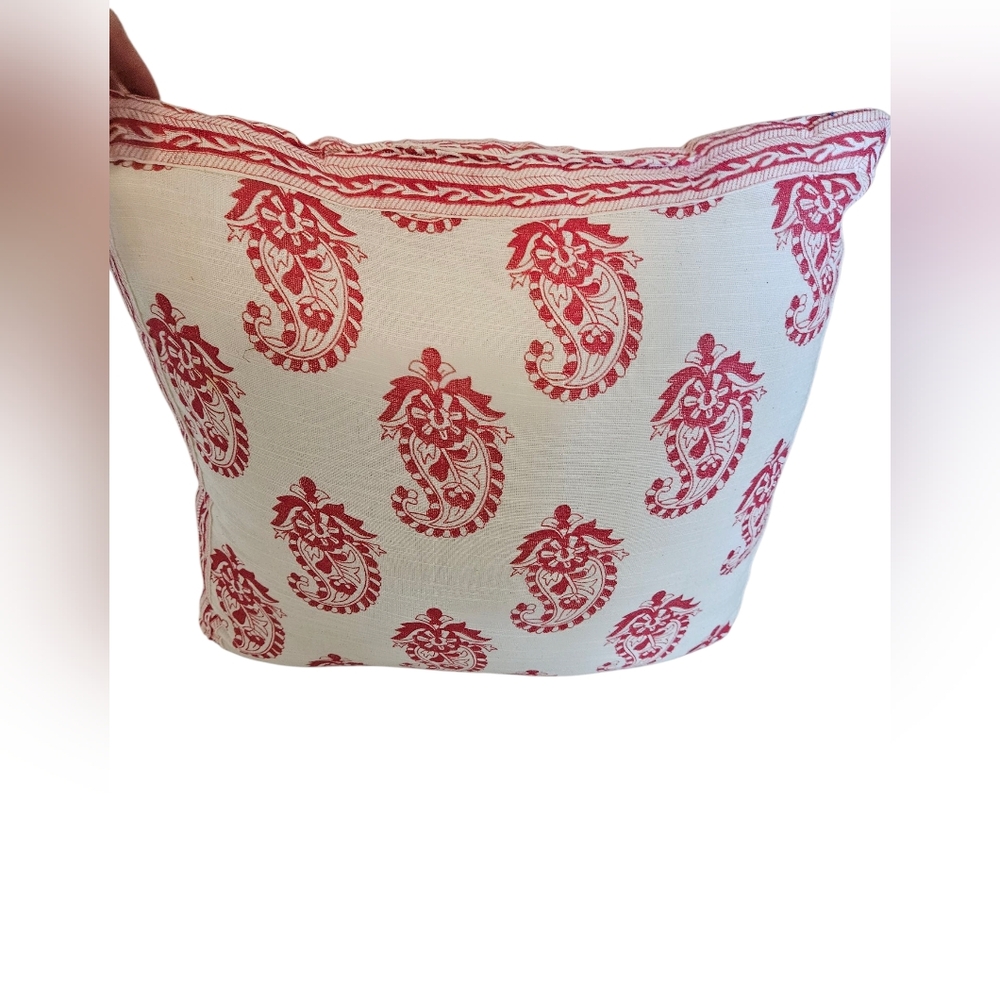 Red and White Paisley 100% Cotton Pillow.